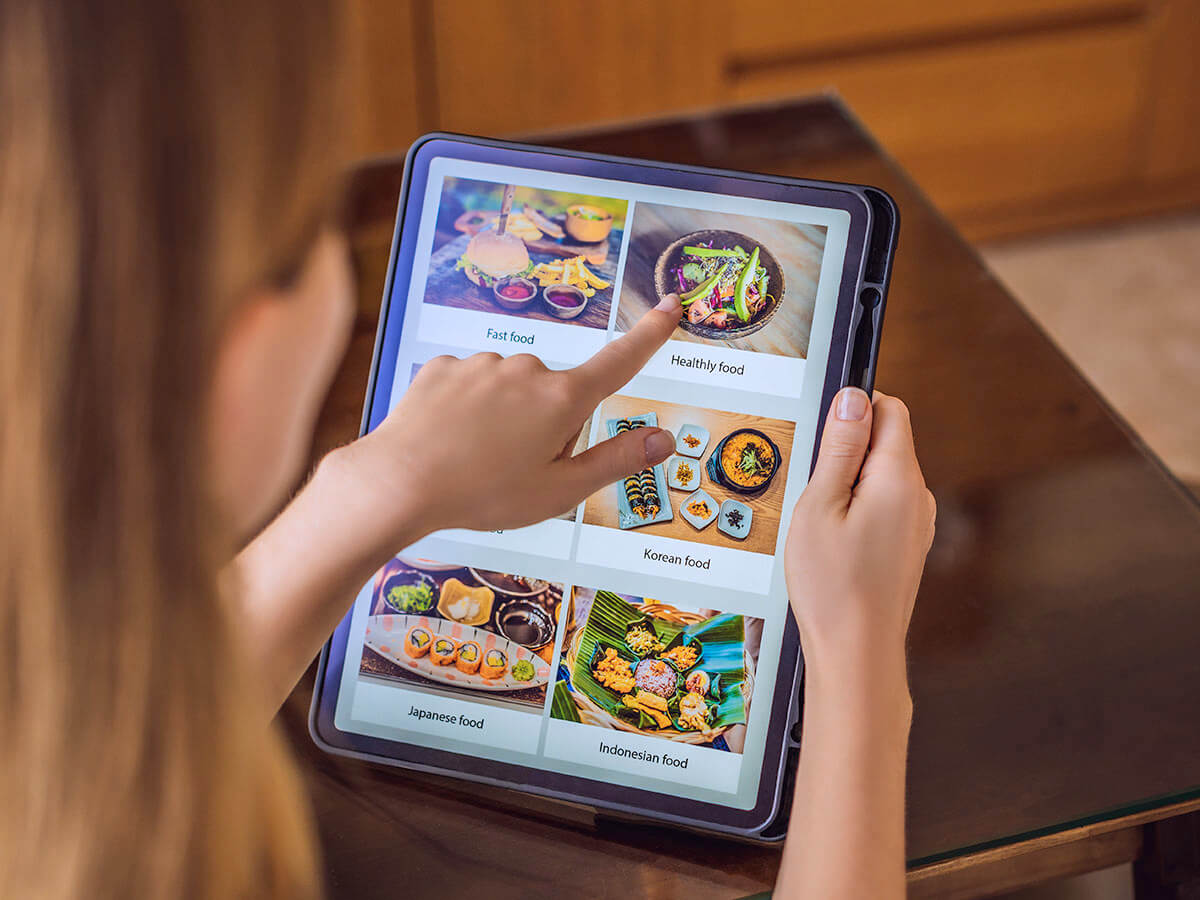 Place Order via iPad | Online Ordering for Cafes & Restaurants in Australia - OnePoint Solutions